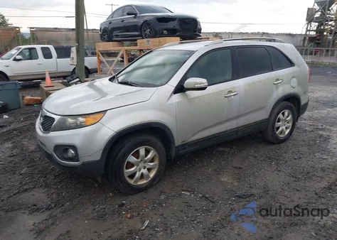 2011 Kia Sorento Lx from USA, damaged, VIN 5XYKTCA11BG157008
